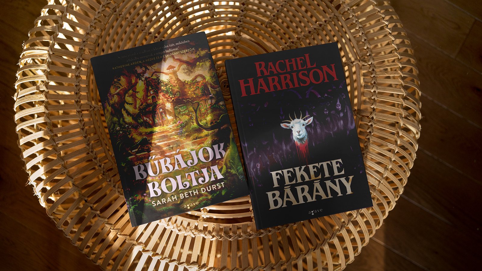 A bűbájok boltjától a sátánista farmig – ezeket olvastuk a hónapban